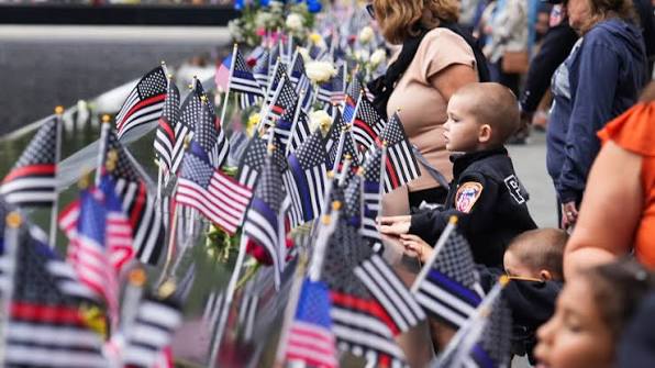 Families, visitors honor lives lost as NYC prepares to mark 25 years since 9/11 - ABC7 New York