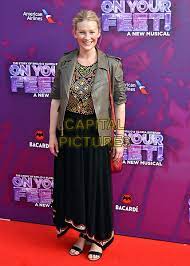 Joanna Page Joanna Page At On Your Feet Press Night In London 06 27  gambar png
