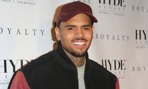 Chris brown has a a new lady in his life, but who is she? Chris Brown Says He S Single With A Girlfriend On Justin Combs Laboy S New Revolt Show Urban Islandz