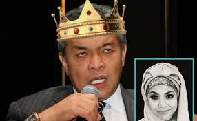 Daddy zahid hamidi has learnt a bitter lesson and his experience has taught nurul that street demonstration cannot bring food to the table, let alone a rm4.5 the businessman was later revealed to be amir bazli abdullah, while his supposedly lover is none other than nurul hidayah ahmad zahid. Do You Understand Nurul Hidayah Ahmad Zahid S Real Message Cute766