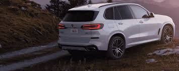 The 2015 x5 has a maximum cargo capacity of 66 cubic feet, which is small for the luxury midsize suv class. What Is The Bmw X5 Towing Capacity Peter Pan Bmw