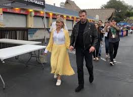 Cash given to someone for a favor; Olivia Newton John And John Travolta Had A Grease Reunion With Costumes And All Entertainment