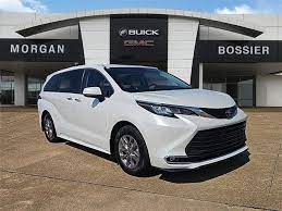 used 2022 toyota sienna for