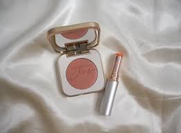 beautiful jane iredale powder blush and