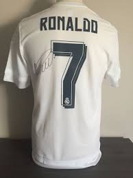 One of the most famous club in the planet. Hand Signed Real Madrid Home Shirt 2015 2016 Cristiano Catawiki