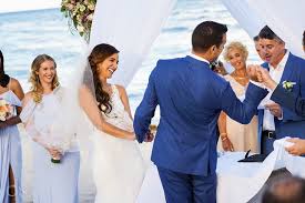 It's also the song that will literally bring you down the aisle to the love of your life so, naturally, there's some pressure to find the perfect tune to accompany that big moment. Top Best Songs To Walk Down The Aisle To Processional Mellow And Upbeat Songs Blue Venado Weddings