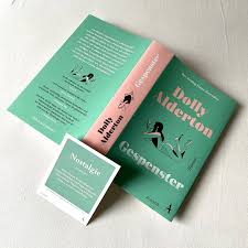 She is a columnist in the sunday times. Rezension Gespenster Dolly Alderton Literatour Blog