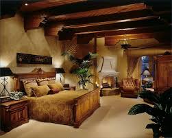 bedrooms with ceiling beams