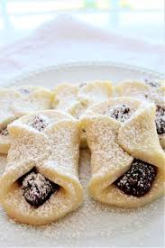 If you are familiar with the austrian linzer cookie, this is very similar, but in bar format. Mez11oozzx Plm