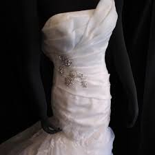 Enzoani Ivory English Net And Lace Elegance Feminine Wedding Dress Size 0 Xs 90 Off Retail