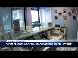 driver crashes into florida salon you