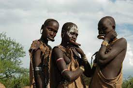the mursi tribe in ethiopia
