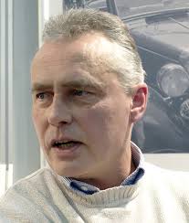 <b>Rainer Manthey</b>, geboren 1960 in Münster/Westf., kannte die Marke Opel schon <b>...</b> - rm