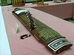 Musik panting adalah musik tradisional dari suku banjar di kalimantan selatan.disebut musik panting karena didominasi oleh alat musik yang dinamakan panting. 50 Contoh Alat Musik Petik Beserta Cara Memainkannya Lengkap Balubu