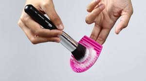how to wash your makeup brushes and