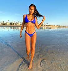 Gale was born in leeds, yorkshire, england on 22 june 1988. Kelly Gale Model Wiki Bio Age Affairs Height Weight Boyfriend Dating Net Worth Facts Starsgab