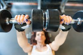 benefits of lifting heavy weights