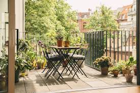 Many live in a condo or apartment. Balcony Ideas How To Decorate A Balcony Garden