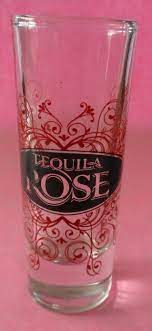 tequila rose strawberry cream liqueur