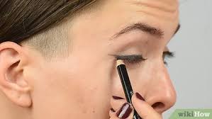 how to do winged eyeliner with