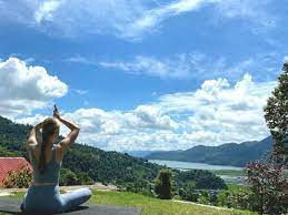 10 fantastic yoga retreats in nepal