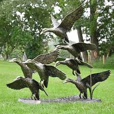Bronze Wild Goose Statue For Lake