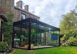 Cubo Glass Room In Lancashire Azure