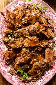 slow cooker lamb in red wine sauce