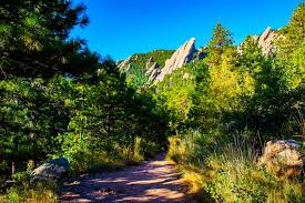 the 15 best things to do in boulder