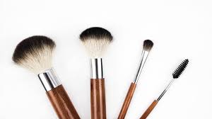 rekomendasi makeup brush set terbaik