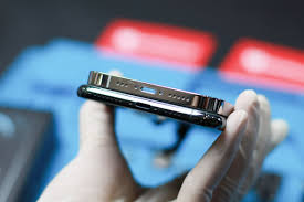 iPhone 12 Pro Max vs 11 Pro Max: Flagship nghìn USD có đáng lên đời?-Thời  trang Hi-tech