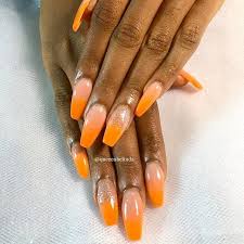 Orange nails are the color of tropical sunrises, juicy peaches, monarch butterflies, and crisp autumn leaves. Neon Orange Nail Art Ideas Popsugar Beauty