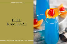 27 blue curacao and vodka tails to