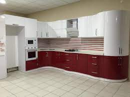 İnsanlar genel itibariyle mutfağın nasıl dekore edilmesi gerektiğini, dolapların ya da duvarın rengi konularında kafa karışıklığı yaşadığını. Iki Renkli Mutfak Dolabi Modelleri Dekorstilleri Com