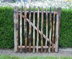 10 Easy Pieces Wooden Garden Gates