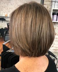 Style a persons hair can reflect the personality and characteristics of a person, make your hair good. Bob Hairstyles Short Back Long Front Novocom Top
