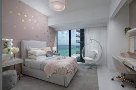 kids bedroom decor in a sunny isles