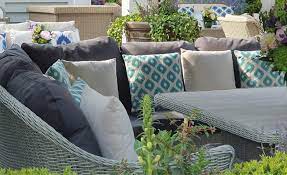 luxury outdoor garden furniture