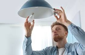 Change Light Bulb In Ceiling Fixture