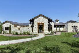 Hill Country Transitional Homes