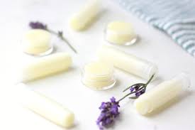the best beeswax lip balm recipe at