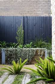 Outdoor Raised Planters Vertical Fences