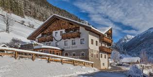 A post shared by topskiresort (@top_ski_resort_com) on jan 5, 2020 at 9:04am pst. Winter Skiing Holidays In The Kronplatz Ski Region In South Tyrol