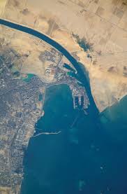 Esta semana se han cumplido 150 años de la inauguración del canal de suez, una obra faraónica que, como luego en panamá, se llevó. Suez Canal Wikipedia