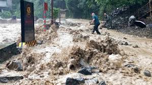 At least 25 people are dead in china's central henan province after massive floods triggered by several days of heavy rains. At Least 18 Dead 8 Missing In China Flooding The Weather Channel Articles From The Weather Channel Weather Com