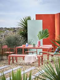 How To Create A Vibrant Outdoor Space