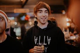 Corey carlisle is 43 years old and was born on 12/02/1977. Open Alex Gaskarth Loves Partying He Loves Being Around People Talking Joking Laughing And Drinking He Happil All Time Low Alex Gaskarth All About Time