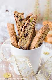 Rate this recipe bake 10 to 12 minutes at 375 degrees on baking sheet without parchment. Pistachio And Cranberry Biscotti Sweet And Savoury Pursuits