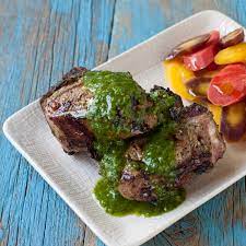 Grilled Lamb Chops With Mint Sauce gambar png