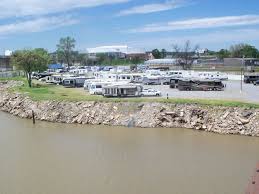 Little rock lake south of highway 10 is approximately 4200' x 1200' feet and narrows into a 2' to 4' deep navigable channel emptying into to the mississippi river. Pin On Rv Resorts Parks